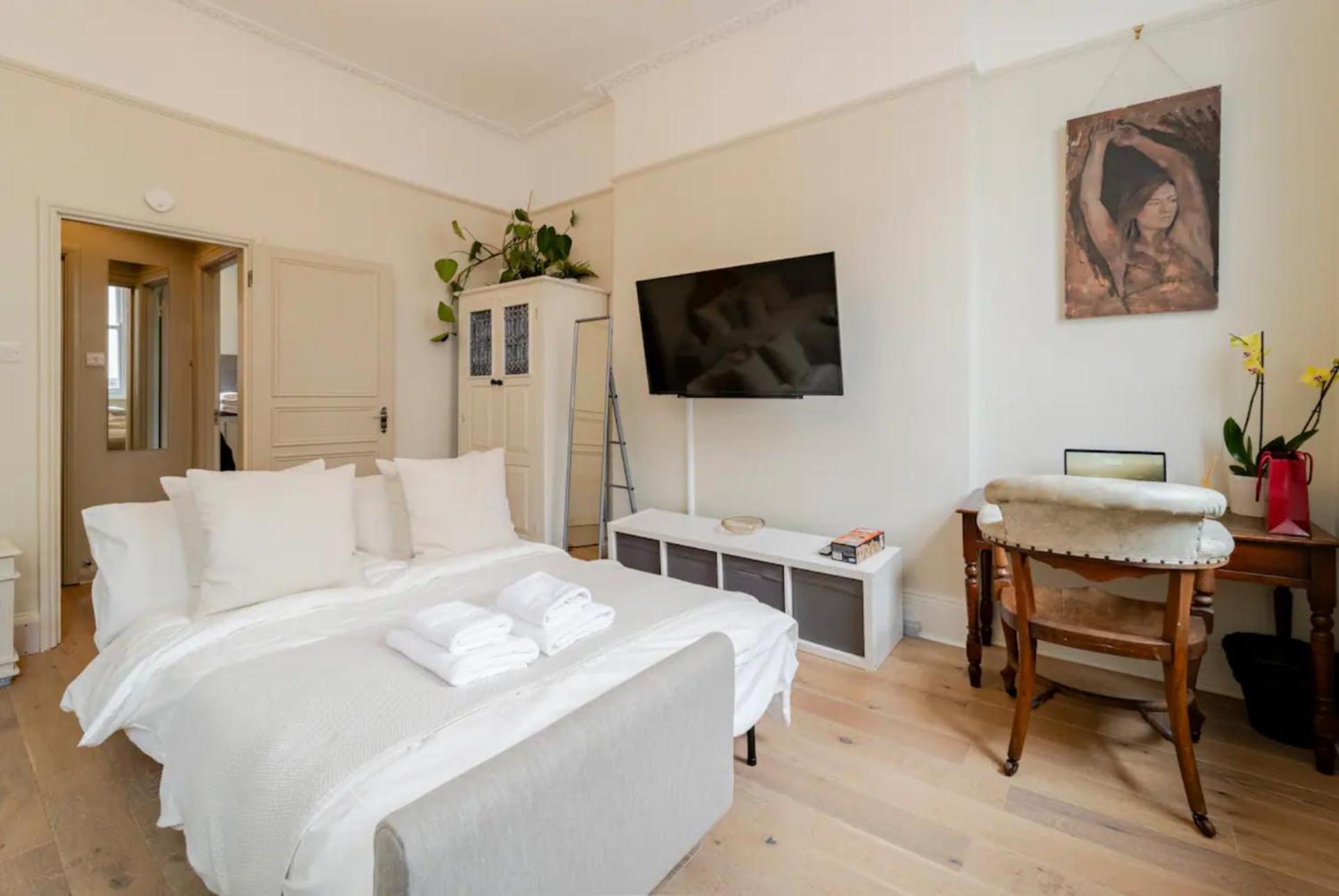 Chic Marylebone Studio, Walk To Oxford Street Or Regent's Park, By The Design Traveller * London